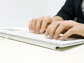 建筑企業(yè)資質(zhì)顧問（拓展市場(chǎng)，維護(hù)客戶）